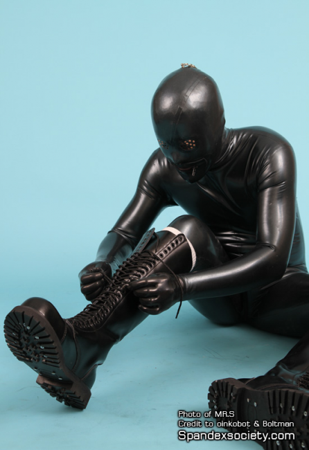 rubberboywithboots09.jpg